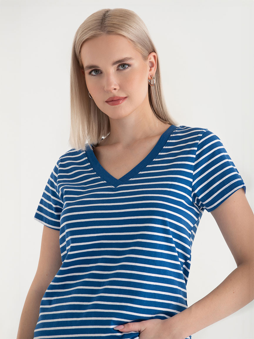V-Neck Relaxed Tee