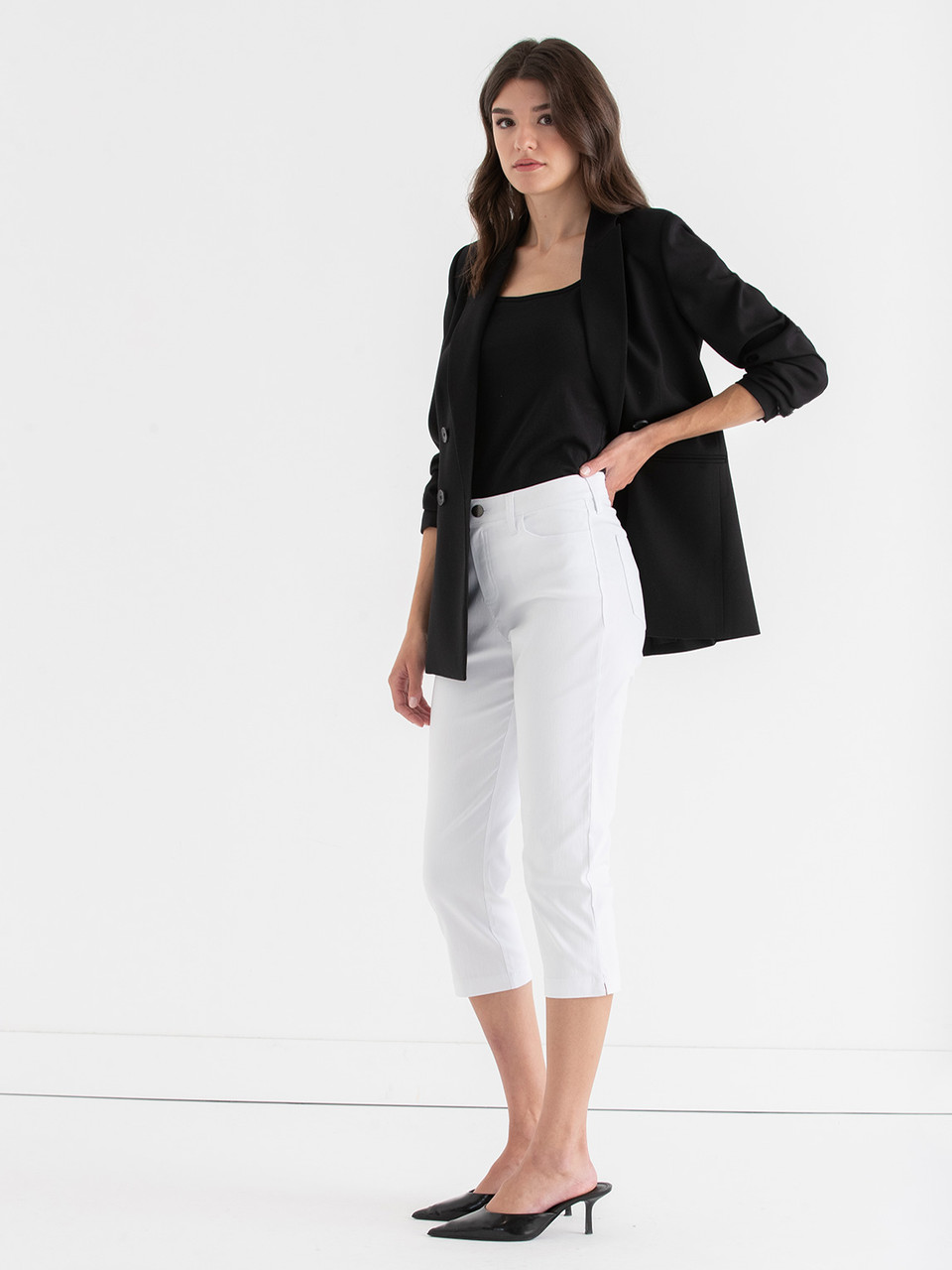 Harlow Skinny Capri Pant in Microtwill