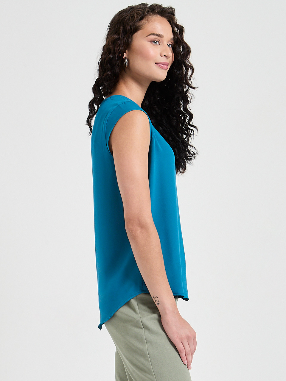 2-Layer Cap Sleeve Blouse