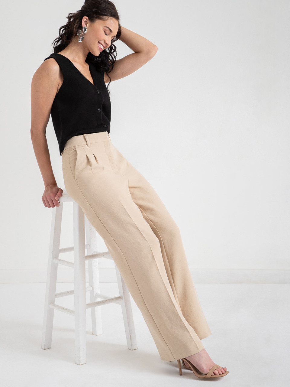Maxwell Pleated Wide Leg Pant | Ricki's