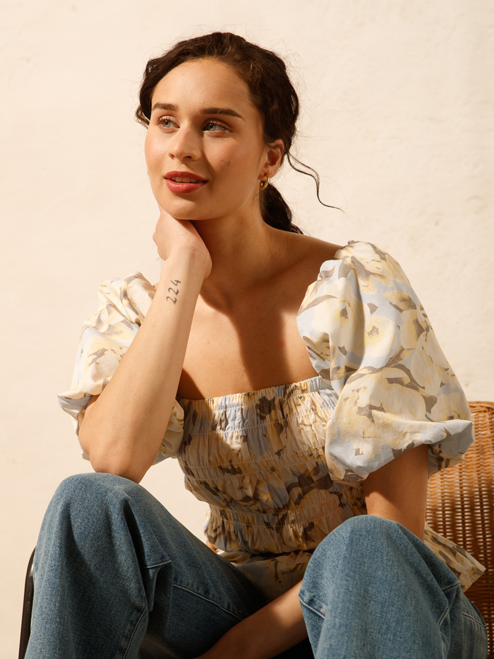Poplin Short Puff Sleeve Top