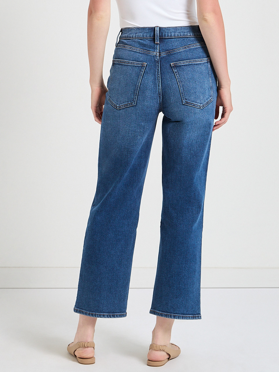 Lucy's 90s Straight Crop Jean