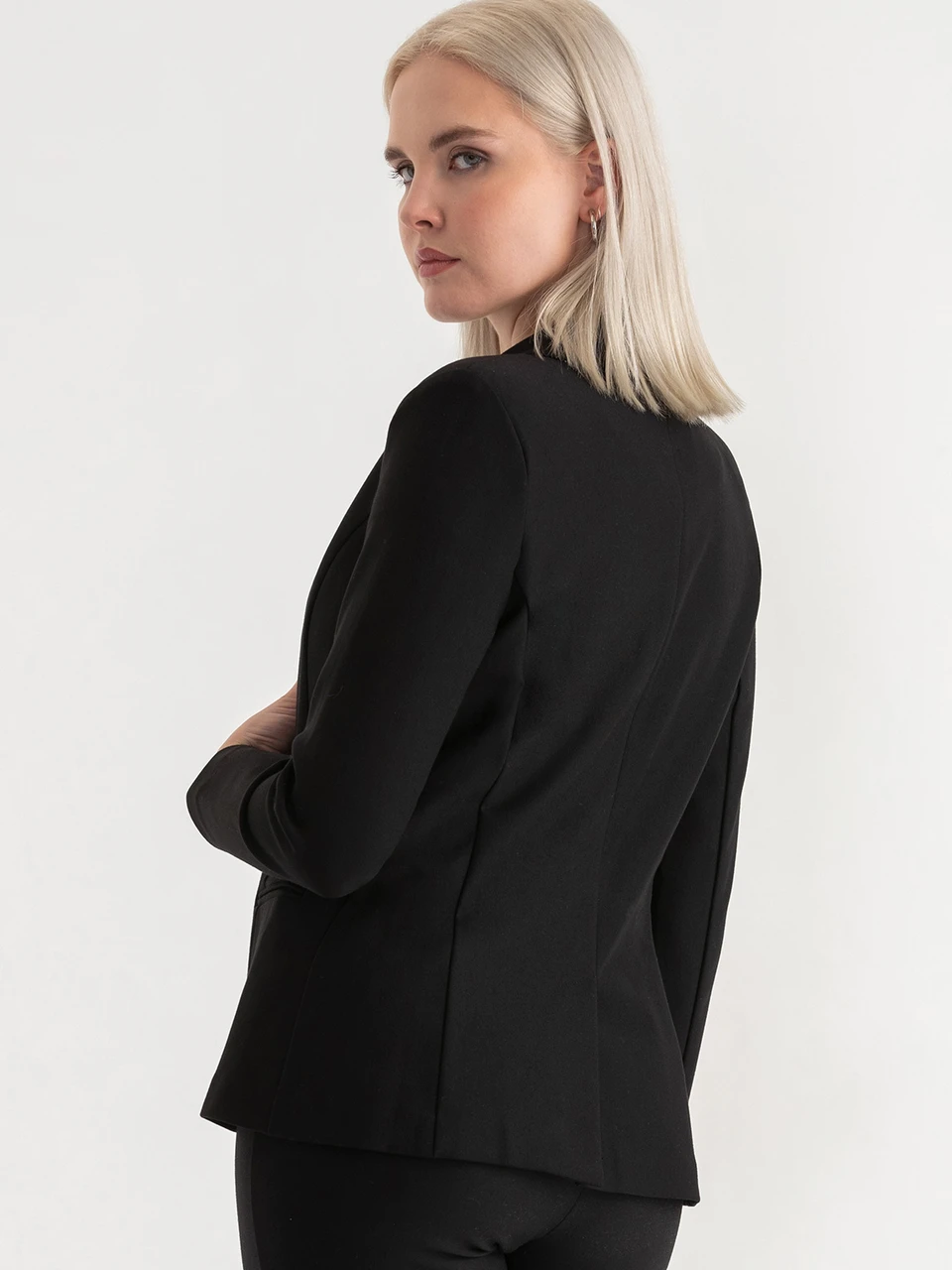 Oxford Classic Suit Blazer in Luxe Ponte in Black