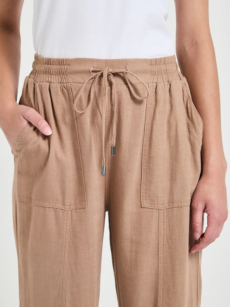Viscose Linen Pull-On Cropped Pant in Sinopia Fresco