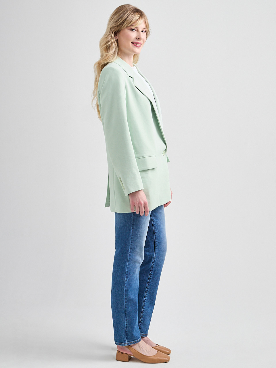 Relaxed Blazer in Pistachio