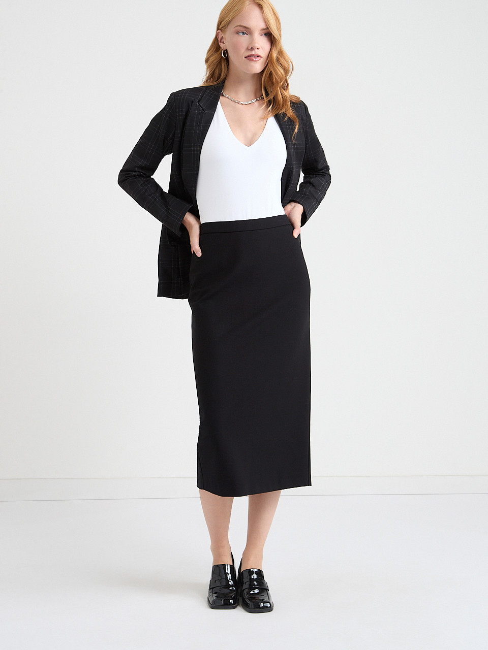 Midi Pencil Skirt in Luxe Ponte in Black