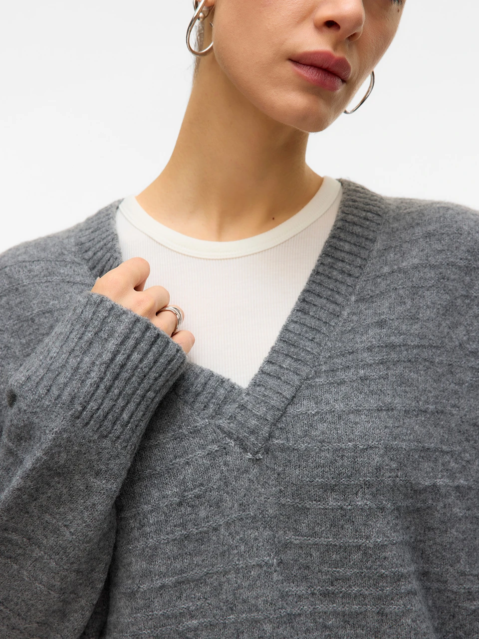 Vero Moda Boom Structured V-Neck Pullover