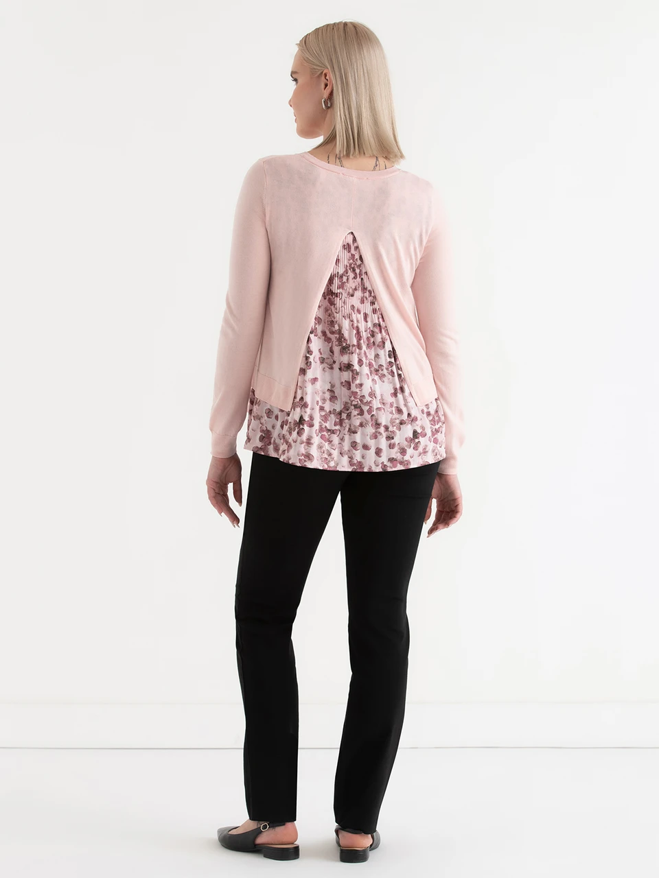 Fooler Sweater in Floral Barely Pink