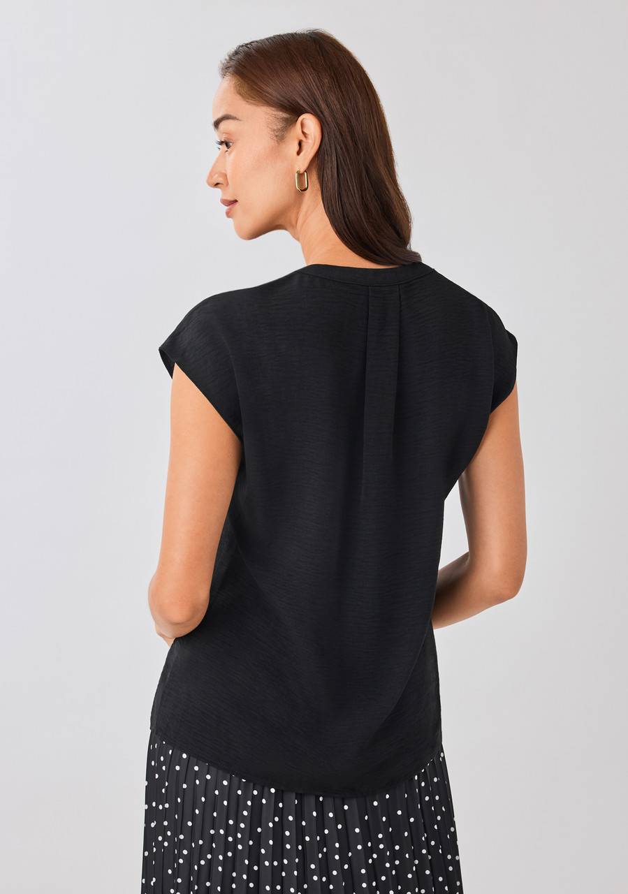 Linny Extend-Sleeve Henley