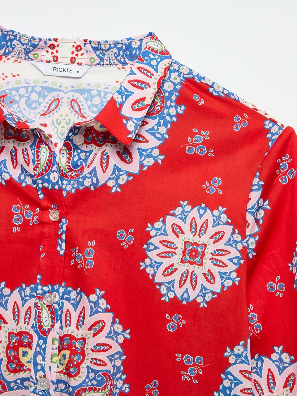 Long Sleeve Collared Shirt in Paisley