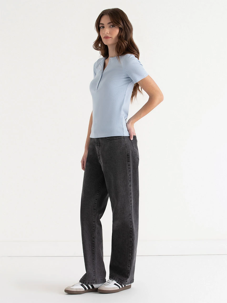 Short Sleeve Henley Knit Top in Kentucky Blue