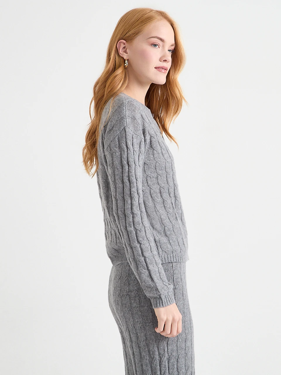 Crew Neck Cable Knit Cardigan
