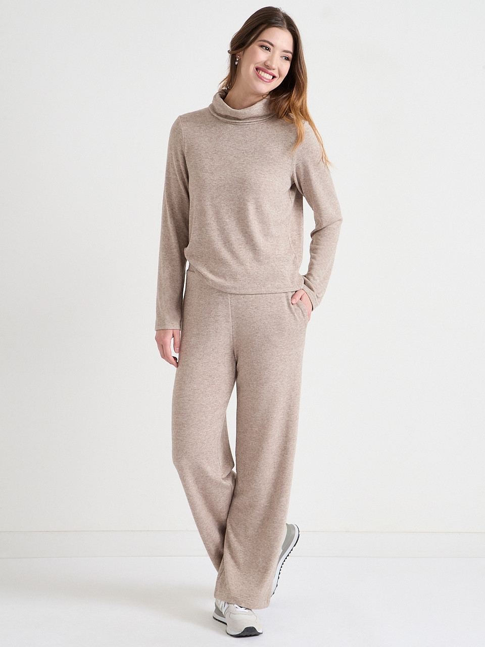 Hacci Straight Leg Pant