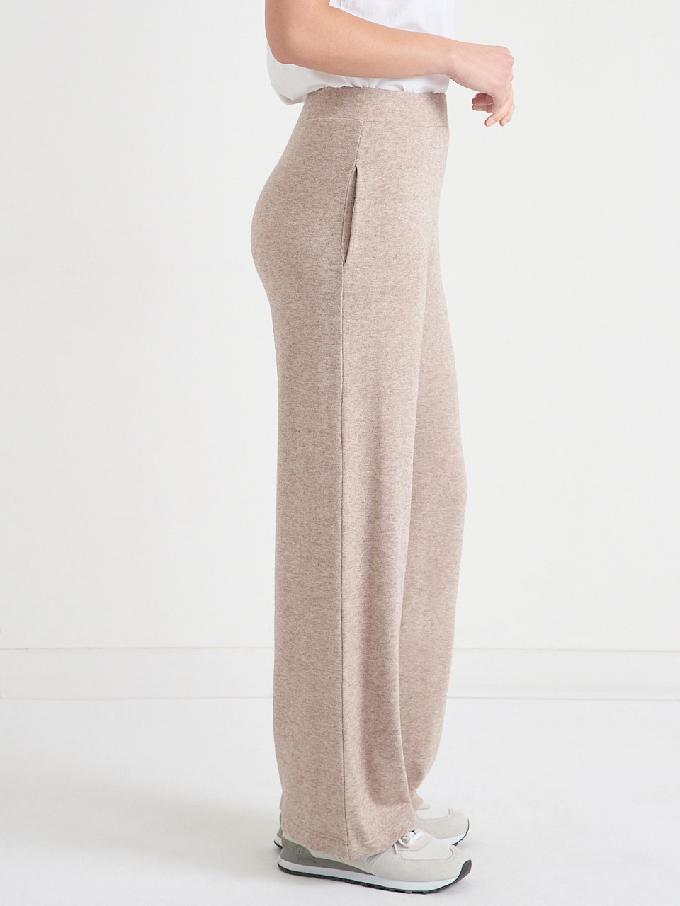 Hacci Straight Leg Pant
