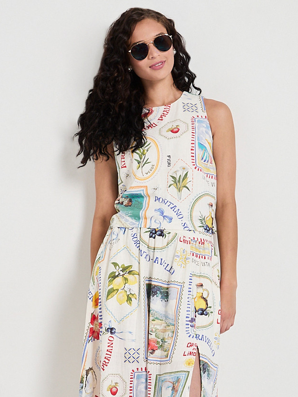 Fitted Sleeveless Linen Blend Top Postcard Print