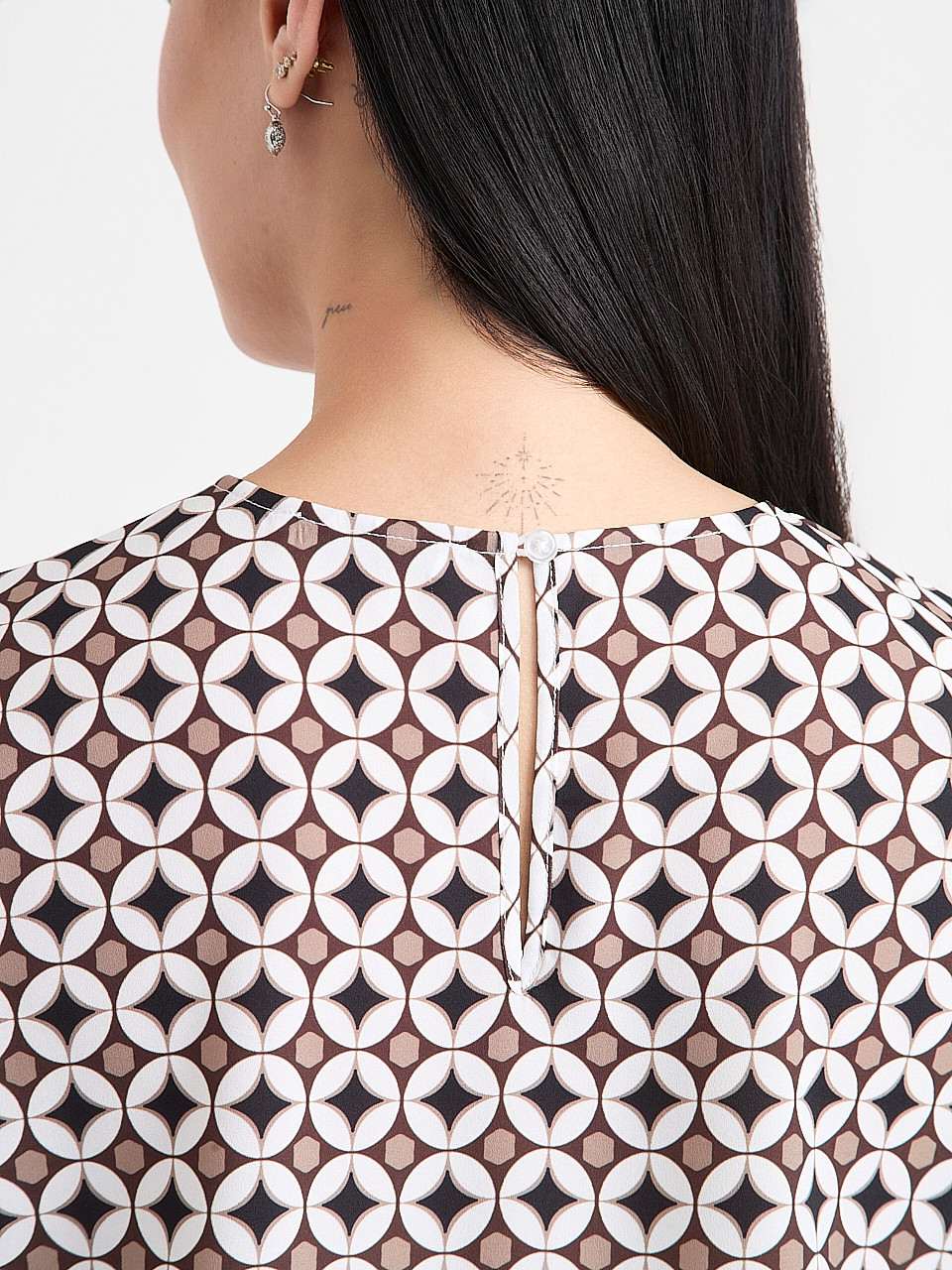 Extend Sleeve Blouse