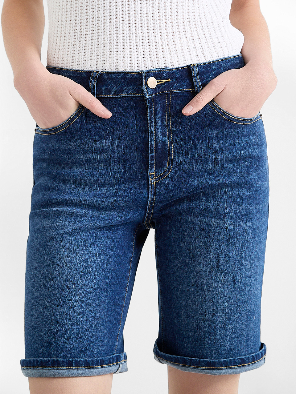 Stevie Slim Fit Bermuda Jean Short