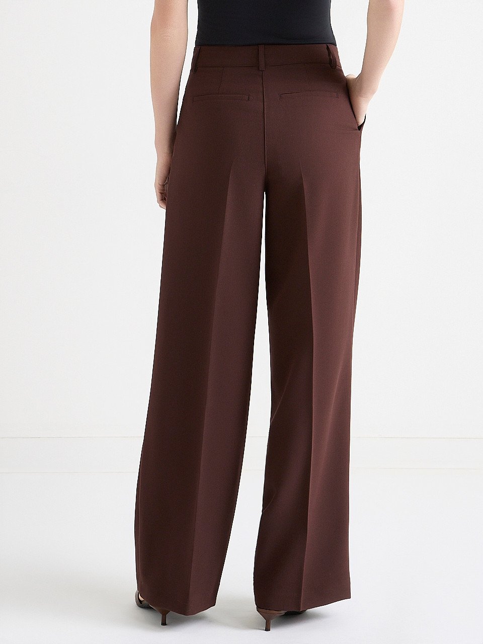 Super High Rise Pleated Wide Leg Pant