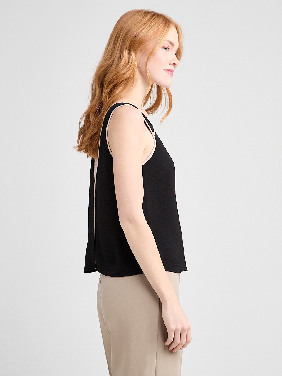 Contrast Trim V-Neck Blouse