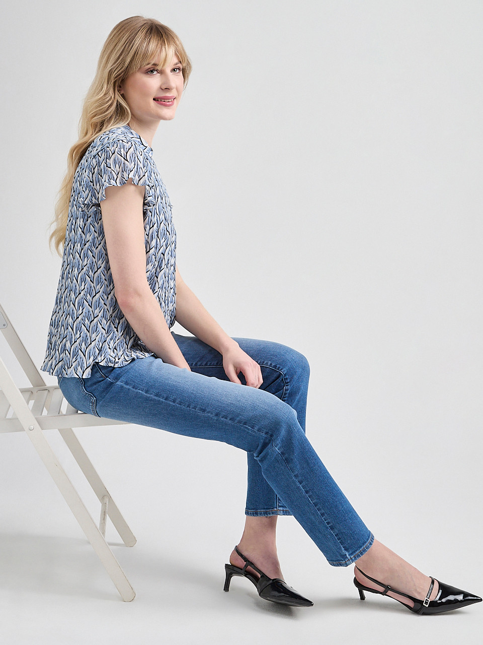 Flutter Sleeve Pleated Blouse