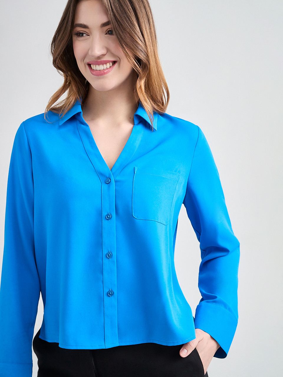 Long Sleeved Crop Collar Blouse