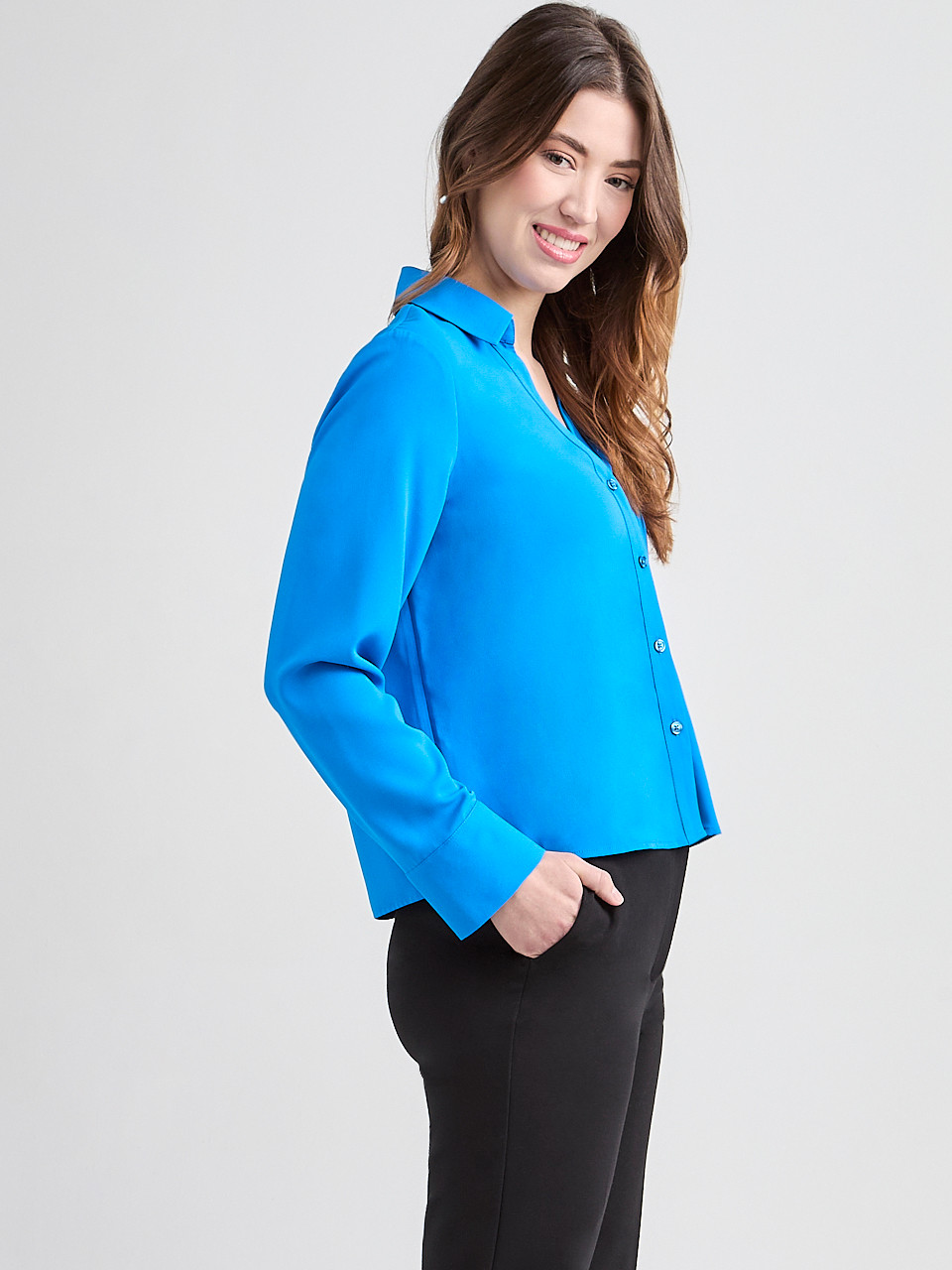 Long Sleeved Crop Collar Blouse