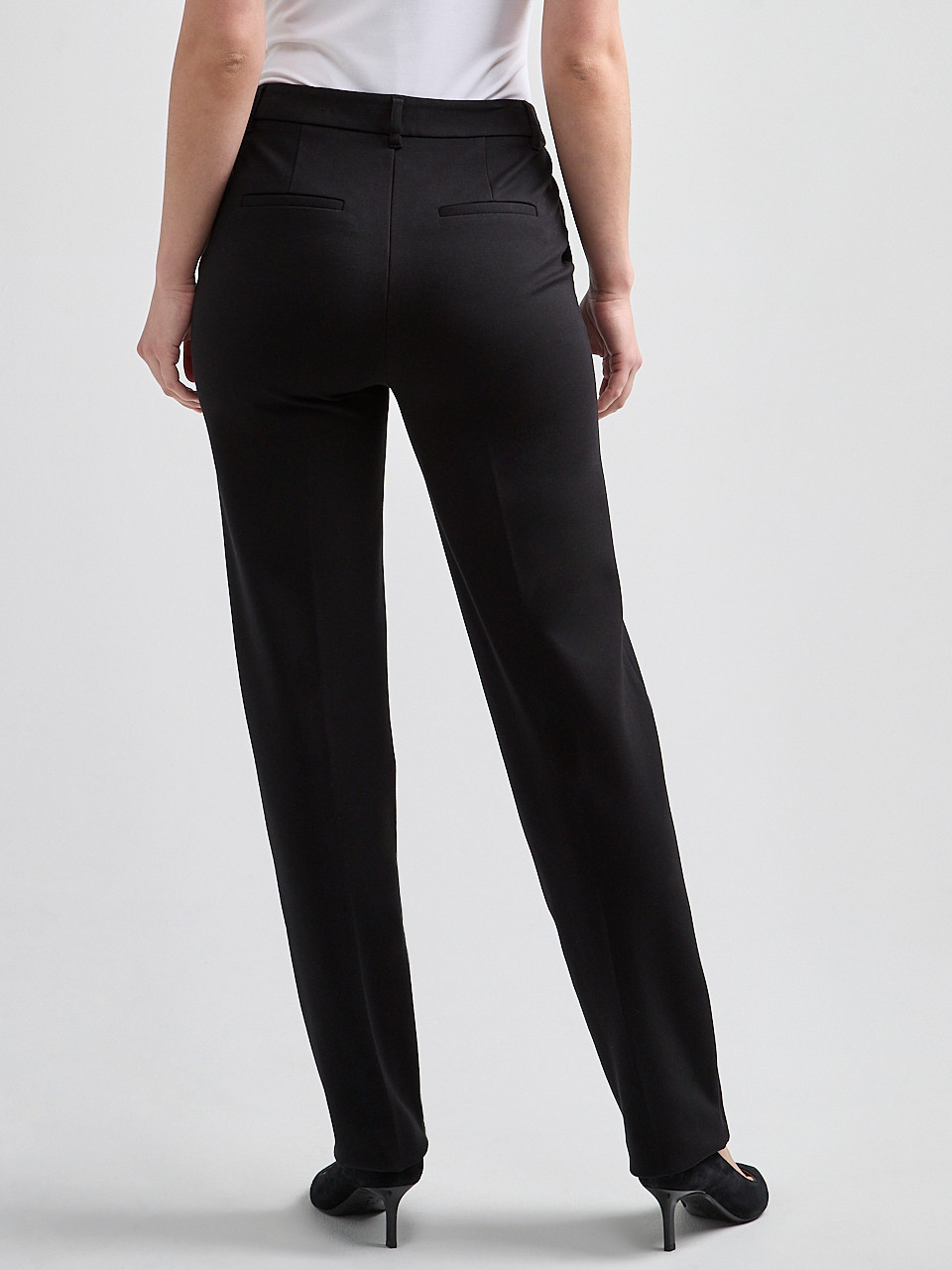 Mid Rise Ponte Straight Pant Black