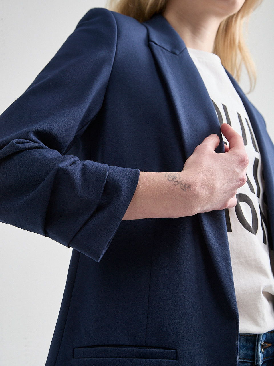 Ponte Ruched-Sleeve Long Line Blazer