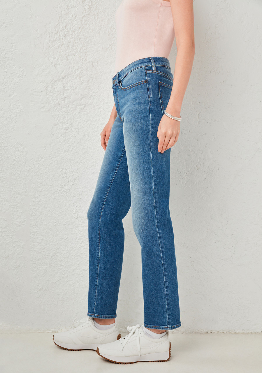 Mid Rise Straight Leg Jean Wash