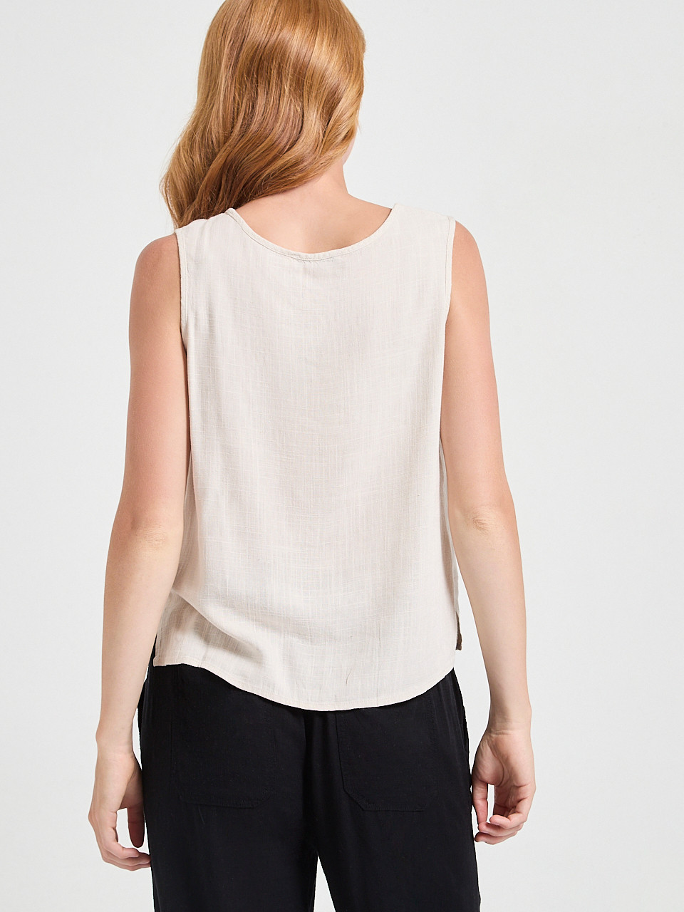 Sleeveless Linen Shell Blouse in Pumice Stone
