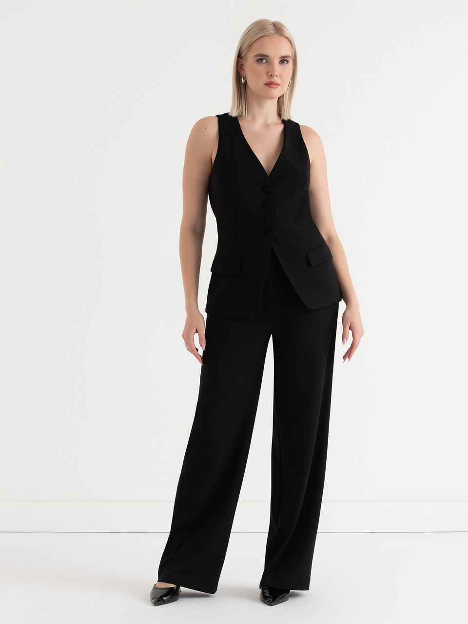 Black Vaughn Trousers in Iconic Crepe