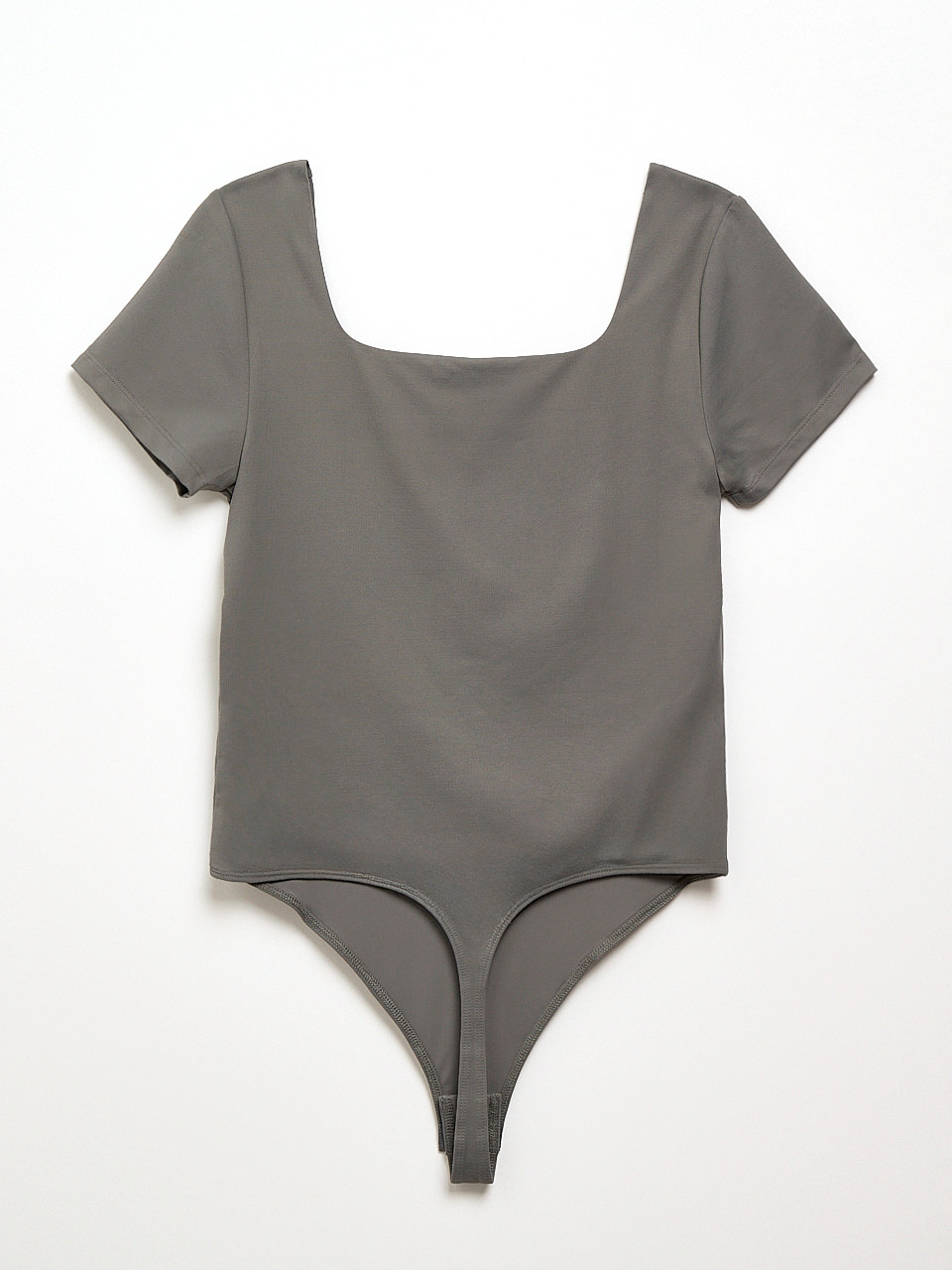 Short Sleeve Square Neck Bodysuit in Mid Grey