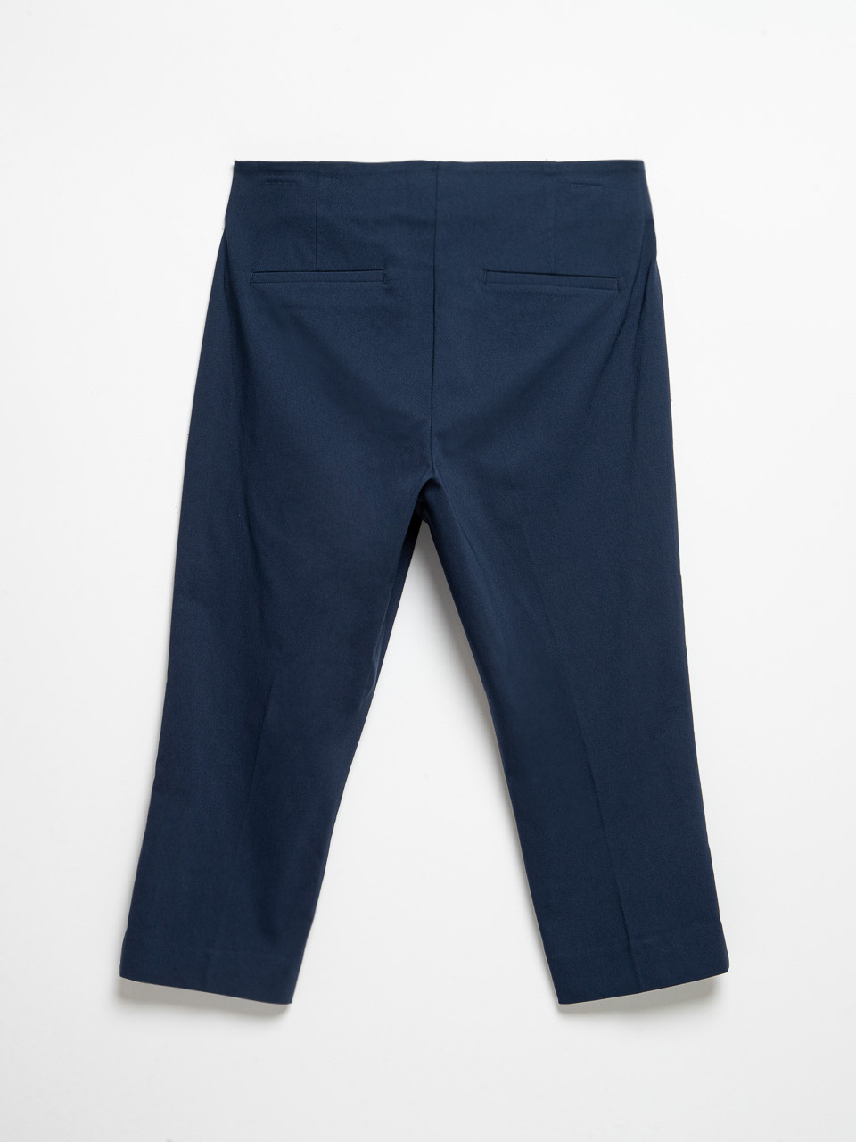 Salute Audrey Skinny Capri Pant