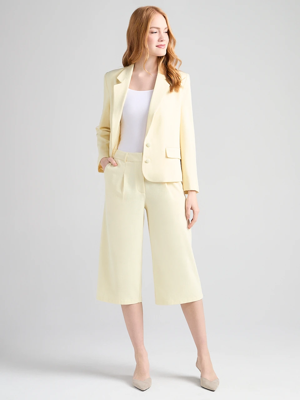 2-Button Notch Collar Blazer in Soft Yellow