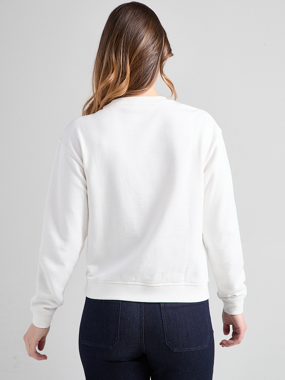 Long Sleeve Crew Neck with Applique in Ivory
