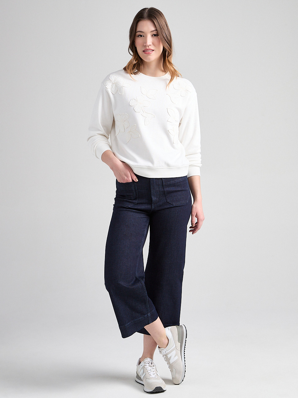 Long Sleeve Crew Neck with Applique in Ivory