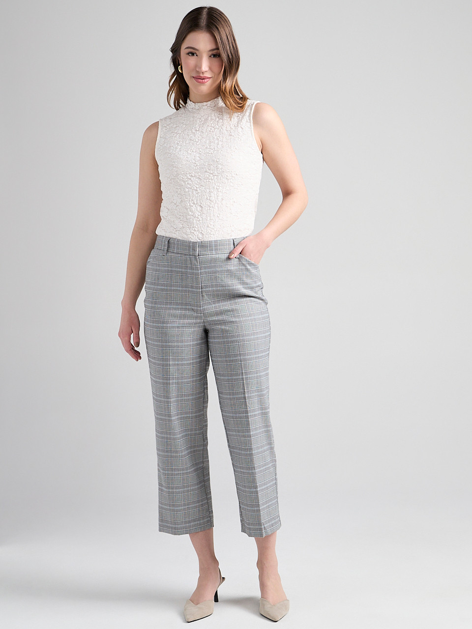 Sleeveless Lace Top Ivory