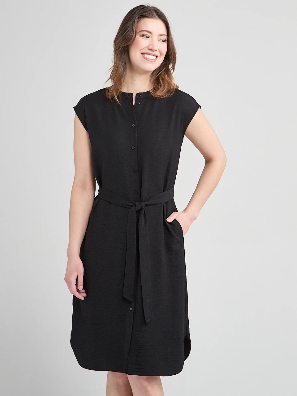 Air Flow Shirt Dress in Black