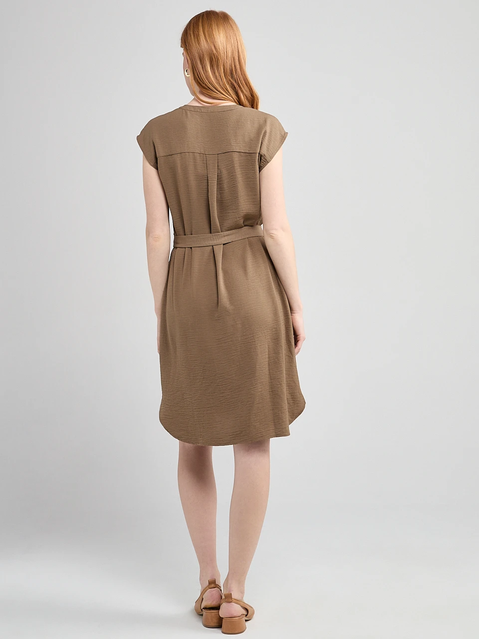 Air Flow Shirt Dress in Shitake