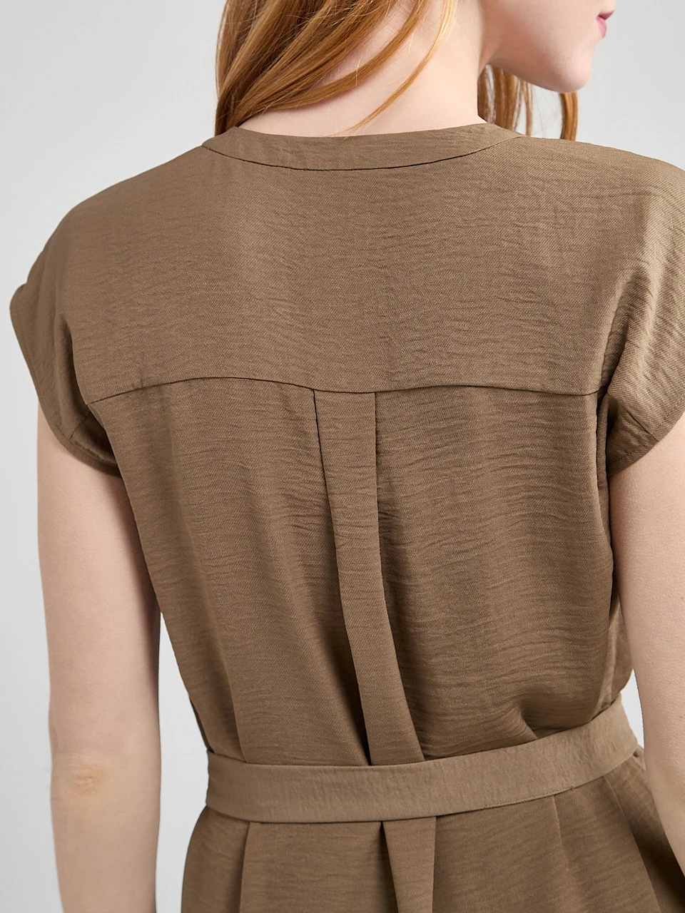 Air Flow Shirt Dress in Shitake