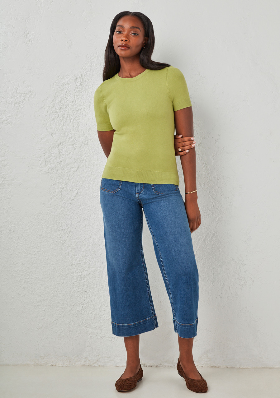 Crew Neck Short Sleeve Sweater in Pear
