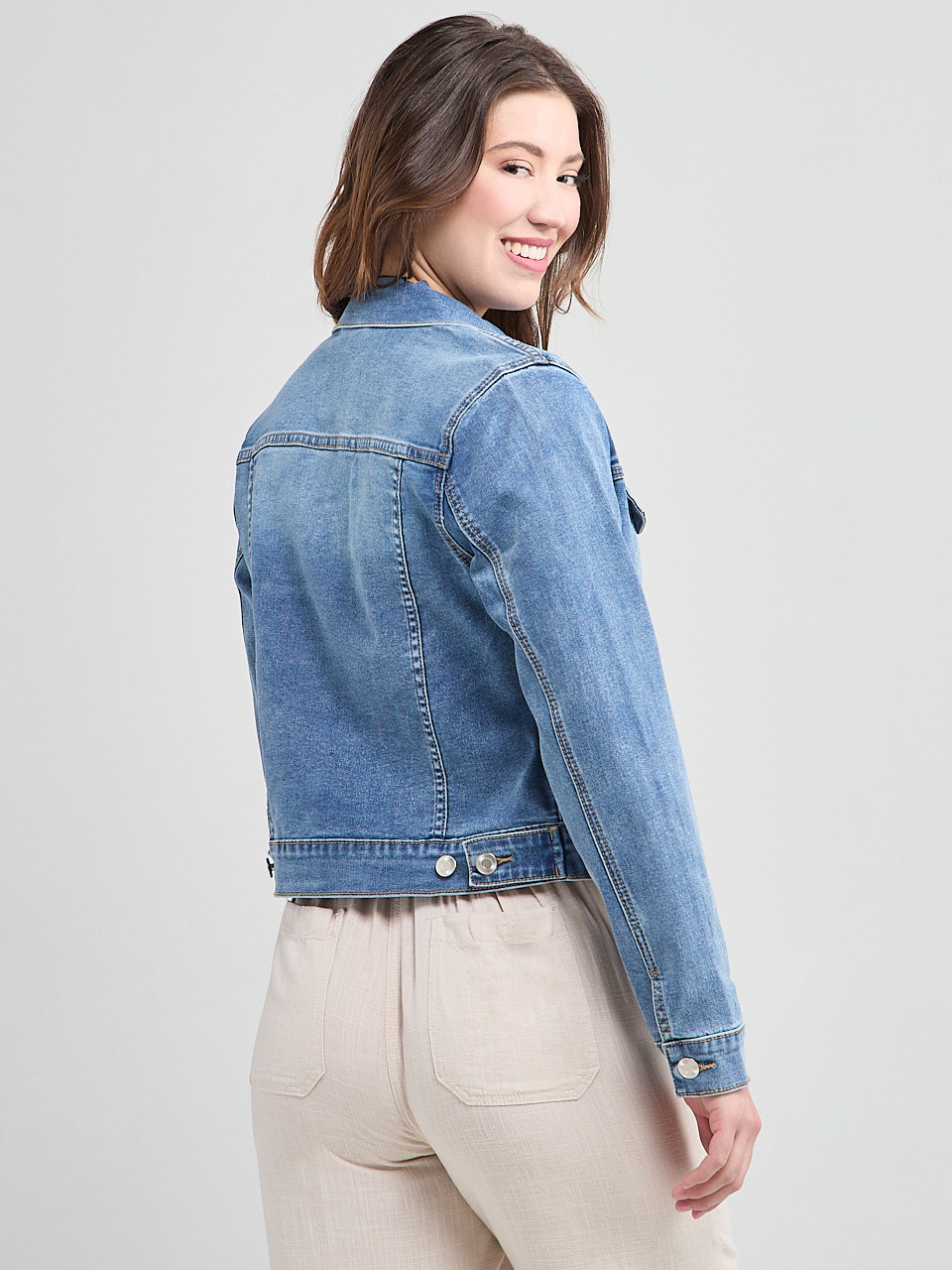 Denim Jacket in Mid Wash