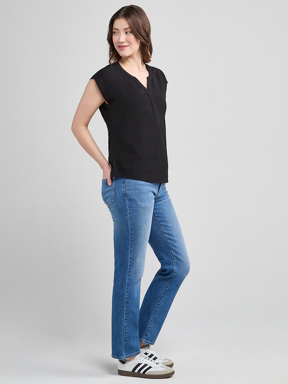 Extended Sleeve Henley Black