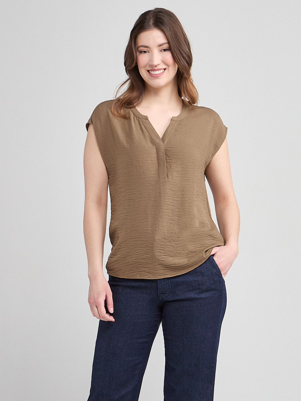 Extended Sleeve Henley Shitake