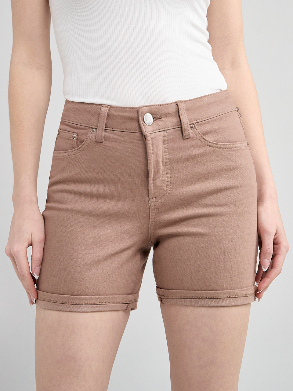 Girlfriend Jean Short Cocoa