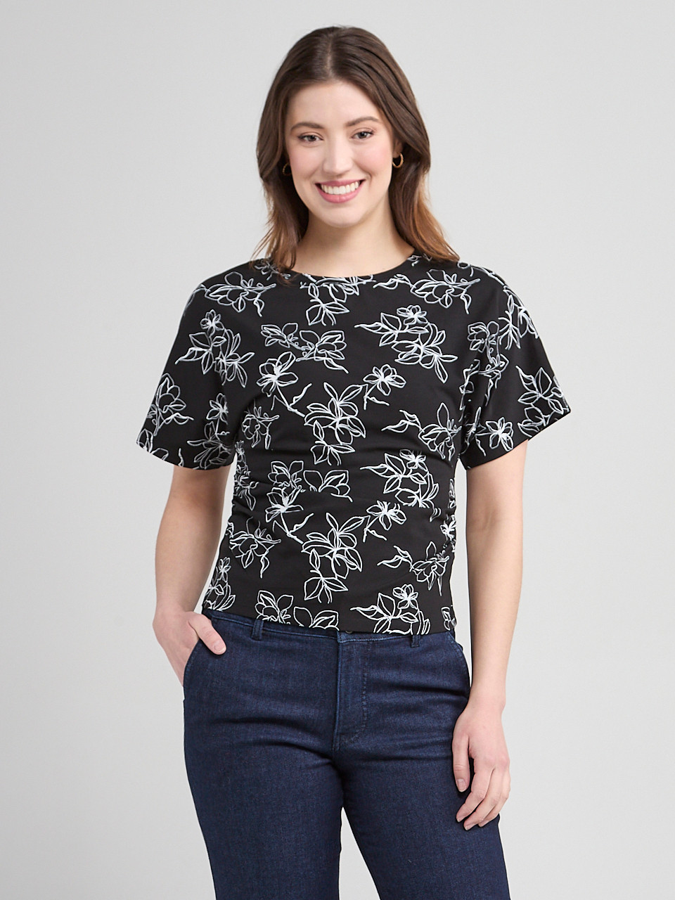 T-Shirt With Side Shirring Line Floral
