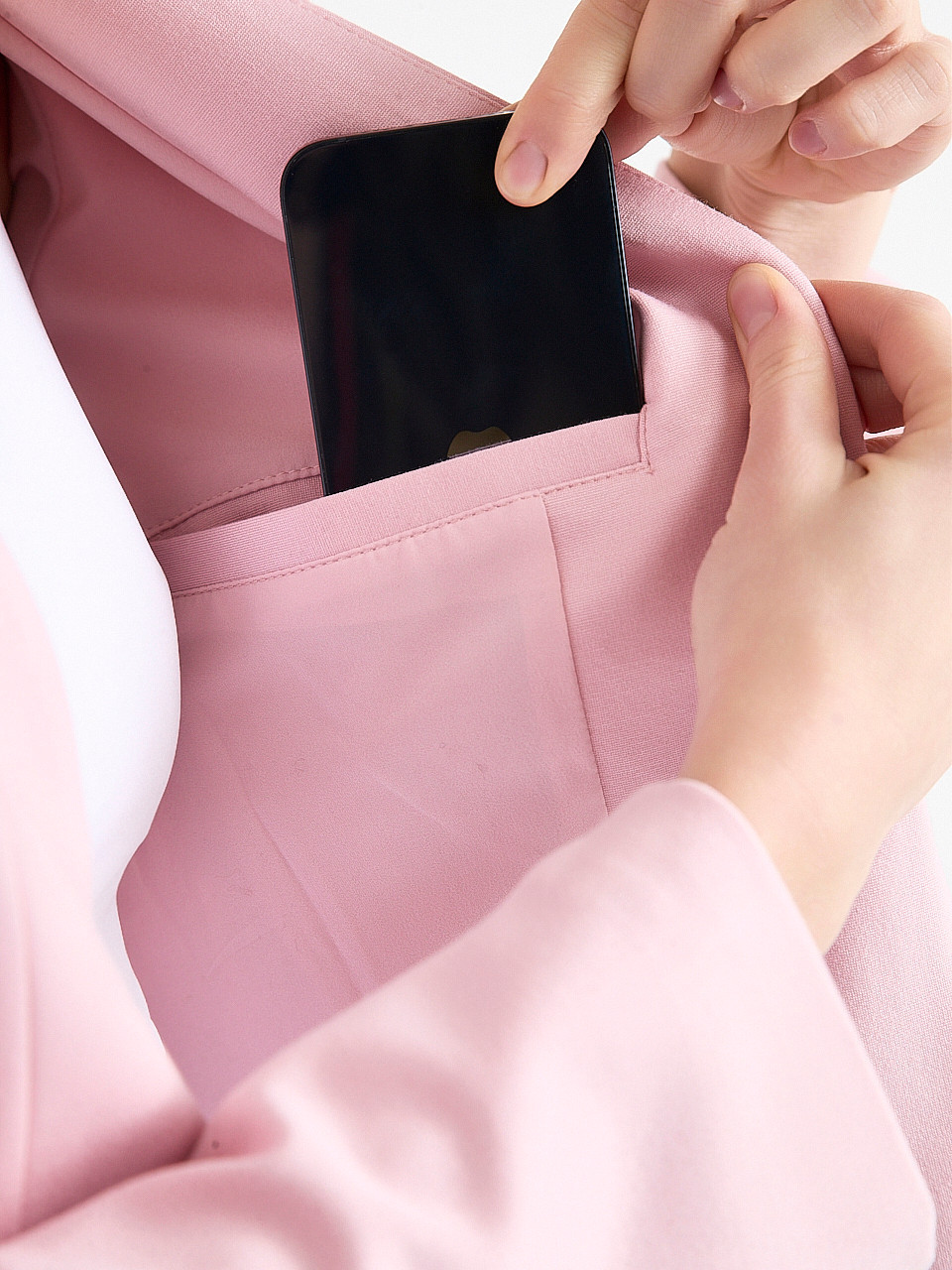Open Collarless Short Blazer in Blush