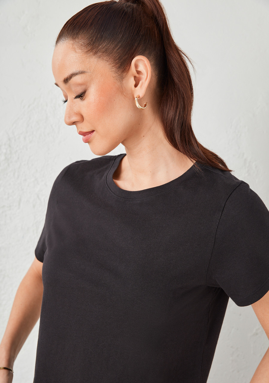 Short Sleeve Crew Neck Relaxed Tee
