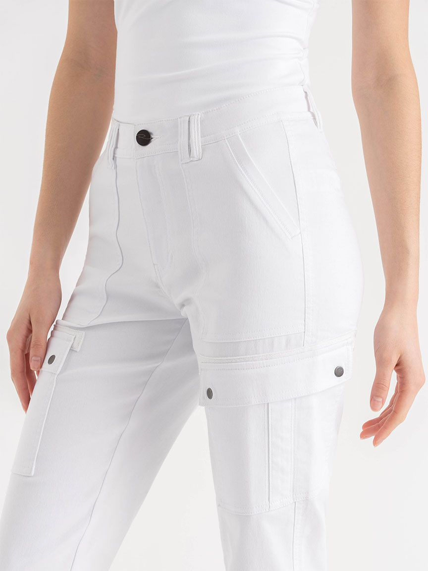 Utility Capri Pant Salute