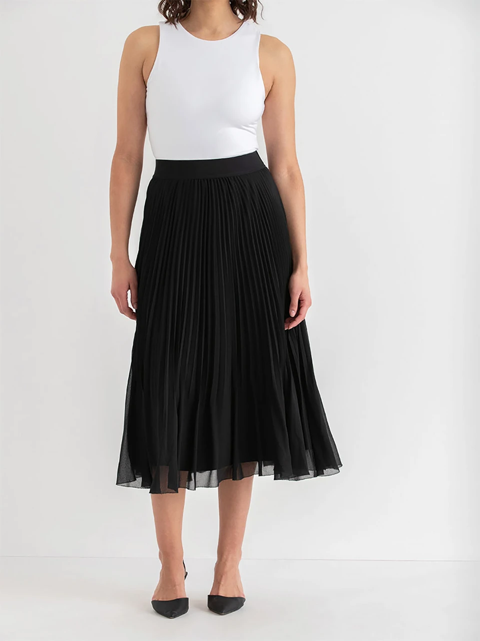 Release Pleat Black Midi Skirt